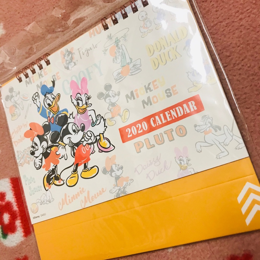 Disney Mickey and Friends Desk Calendar